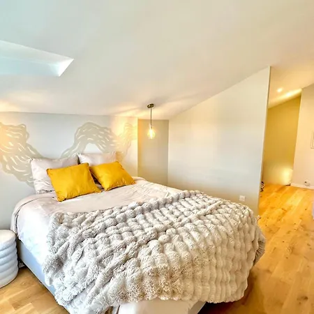 Sejour Paisible A Bordeaux, T3 Elegant Avec Parking