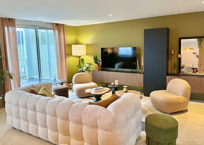 Апартаменты Sejour Paisible A Bordeaux, T3 Elegant Avec Parking